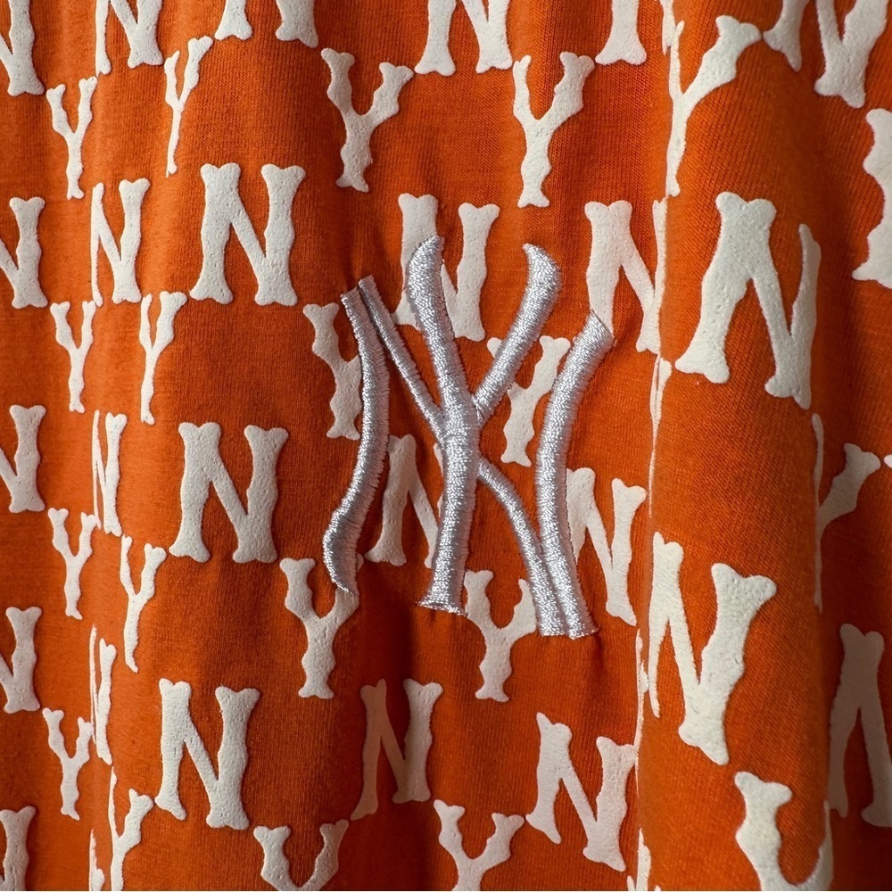 MLB Korea Yankees Monogram Tee Cotton Streetwear Graphic Orange White Mens M - Picture 8 of 8